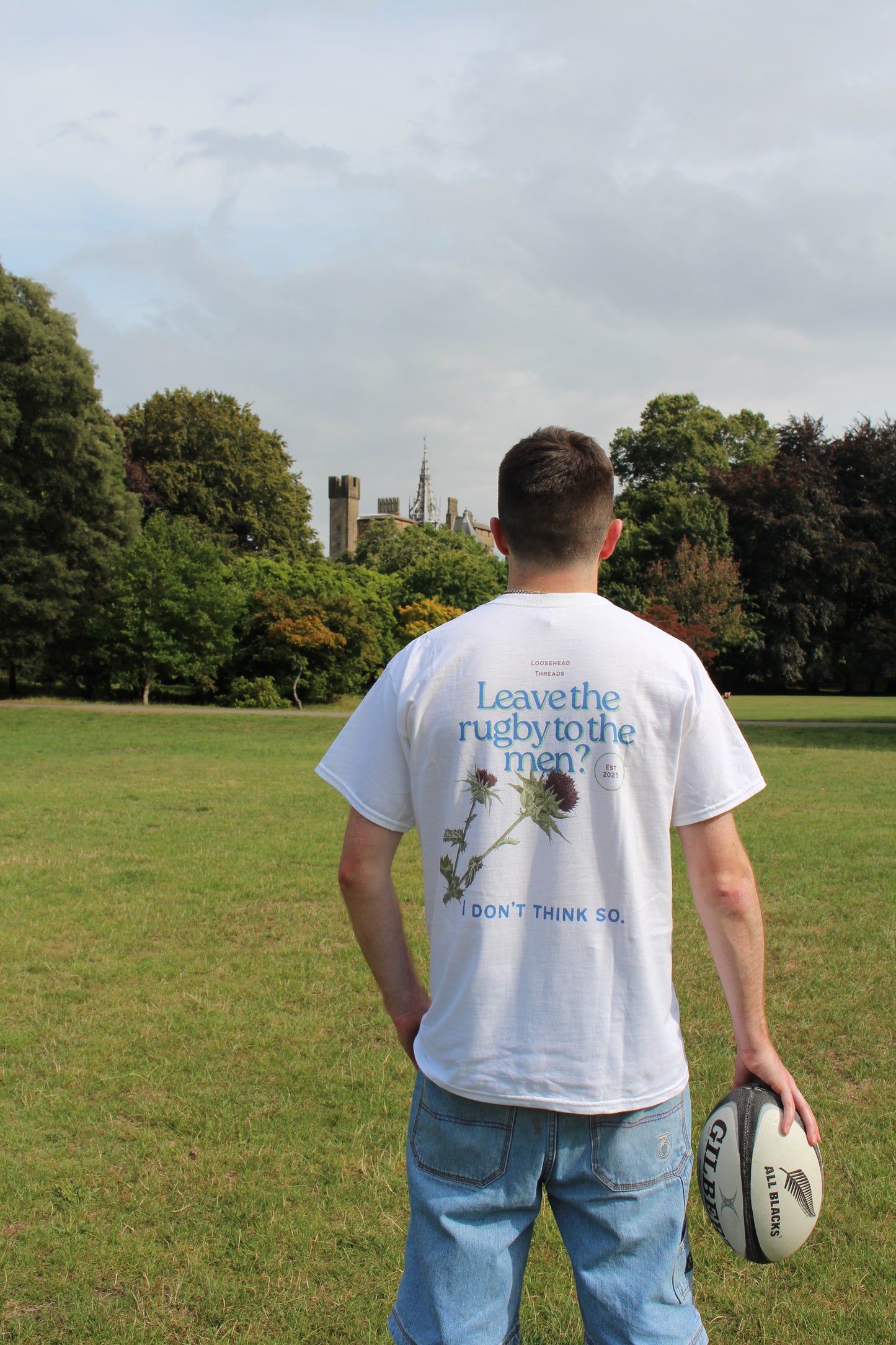 Leave the rugby to the men? Scotland Thistle Unisex T-Shirt